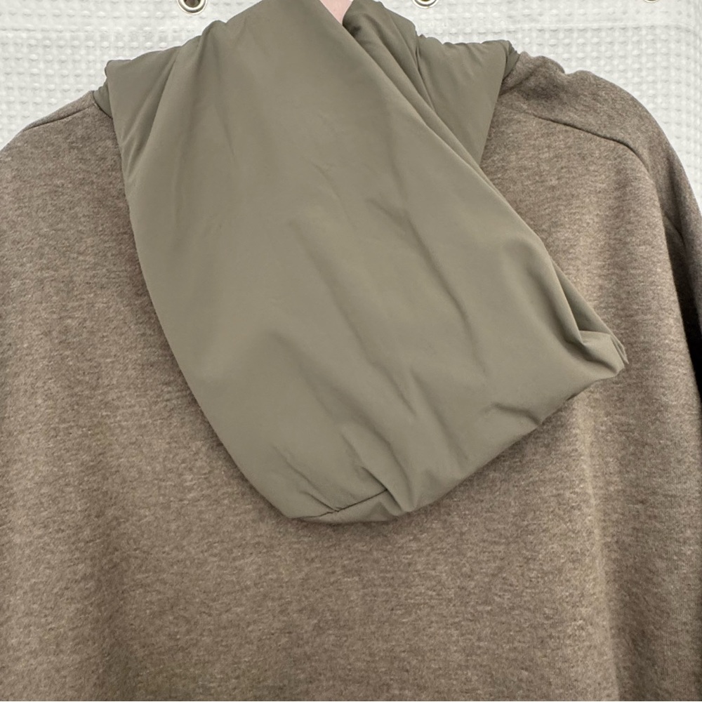 FEAR OF GOD ESSENTIALS gray bonded hoodie L - Picture 8 of 10